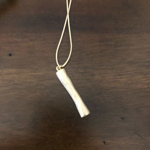 NWT Anthropologie Bamboo Monogram Necklace “I” - Picture 3 of 8